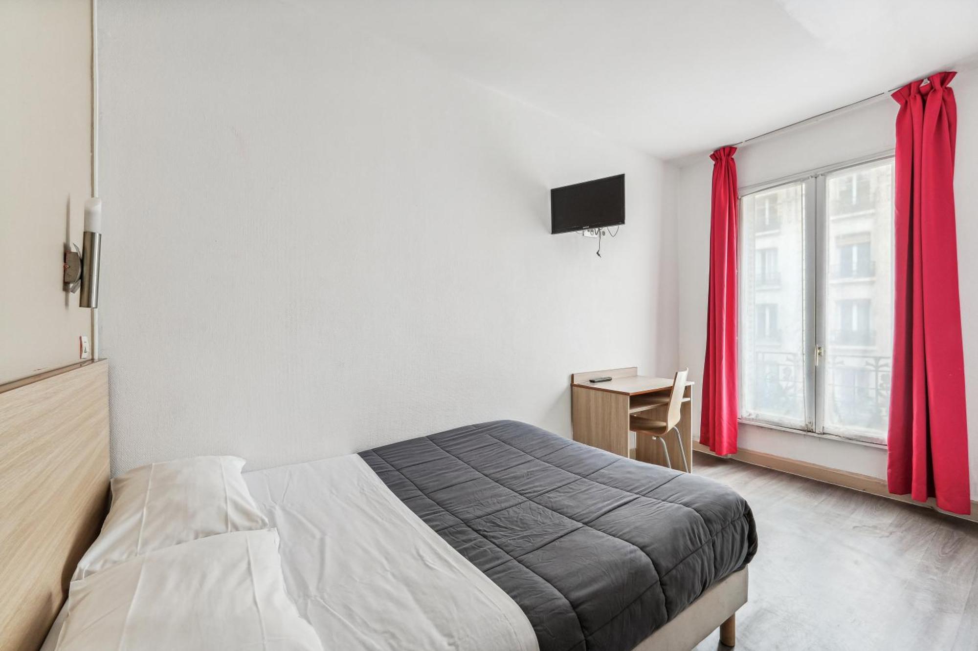 Double Room with Private Bathroom,1559708029:JPEG